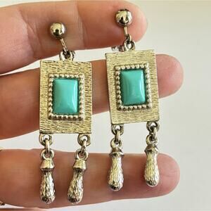 Vintage Sarah Coventry clip on earrings silver & blue southwestern drop dangles